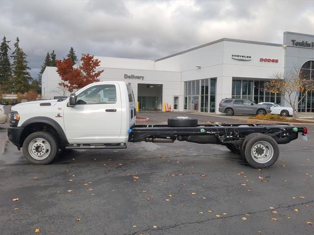 2024 RAM Ram 5500 Chassis Cab RAM 5500 TRADESMAN CHASSIS REGULAR CAB 4X4 120 CA