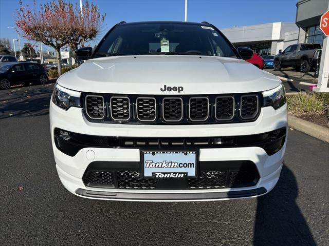 2025 Jeep Compass COMPASS LIMITED 4X4