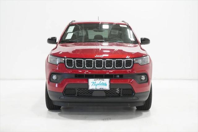 2025 Jeep Compass COMPASS LATITUDE 4X4