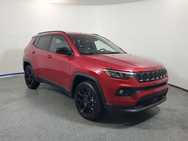 2025 Jeep Compass COMPASS LATITUDE 4X4