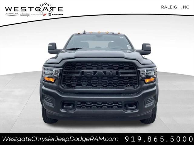 2024 RAM Ram 5500 Chassis Cab RAM 5500 TRADESMAN CHASSIS CREW CAB 4X4 84 CA