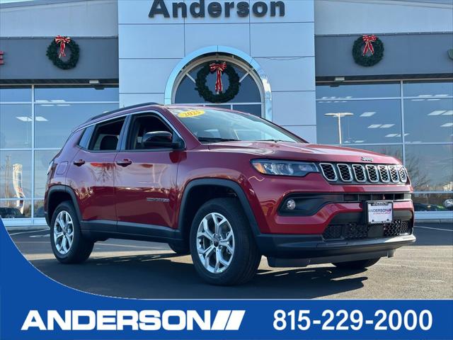 2025 Jeep Compass COMPASS LATITUDE 4X4