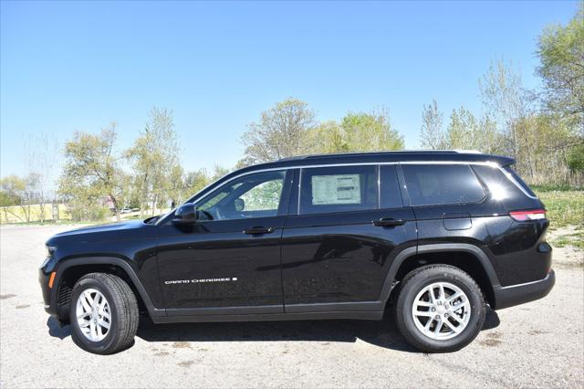 2025 Jeep Grand Cherokee GRAND CHEROKEE L LAREDO X 4X4