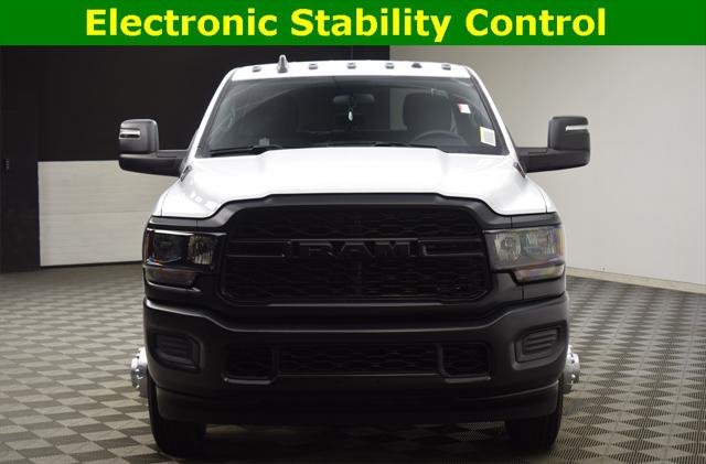 2024 RAM Ram 3500 Chassis Cab RAM 3500 TRADESMAN CREW CAB CHASSIS 4X4 60 CA