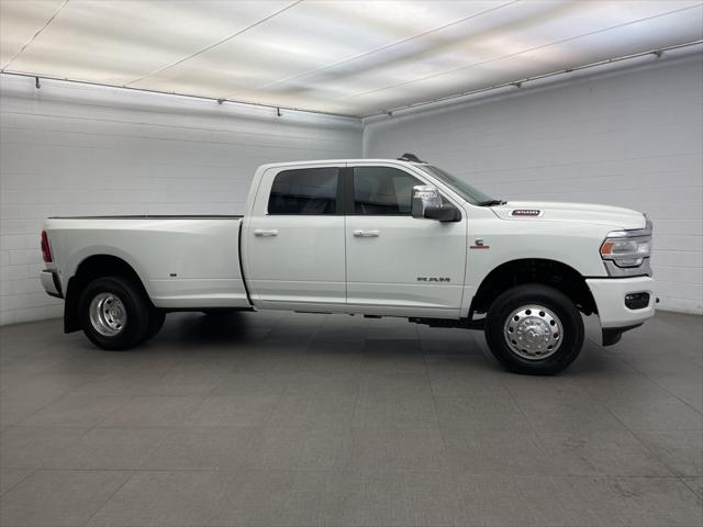 2024 RAM Ram 3500 RAM 3500 LARAMIE CREW CAB 4X4 8 BOX