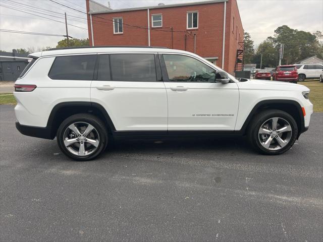 2025 Jeep Grand Cherokee GRAND CHEROKEE L LIMITED 4X4