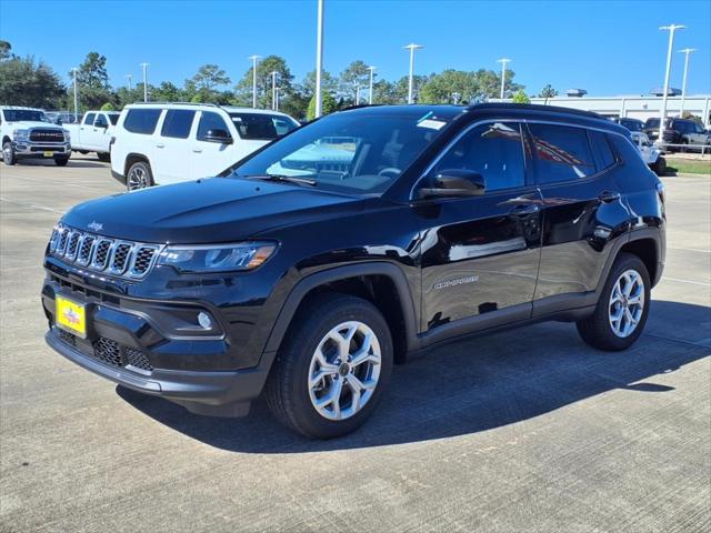 2025 Jeep Compass COMPASS LATITUDE 4X4
