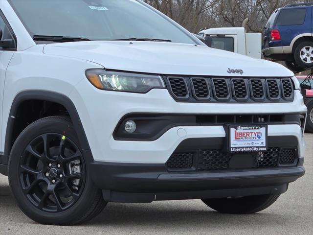 2025 Jeep Compass COMPASS LATITUDE 4X4