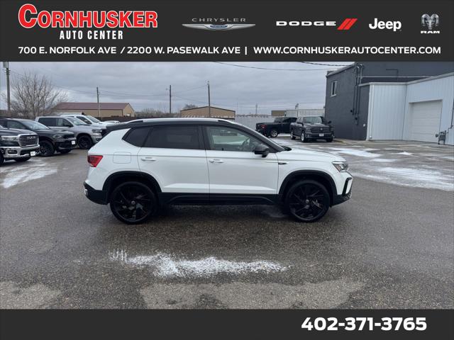 2024 Volkswagen Taos 1.5T SE