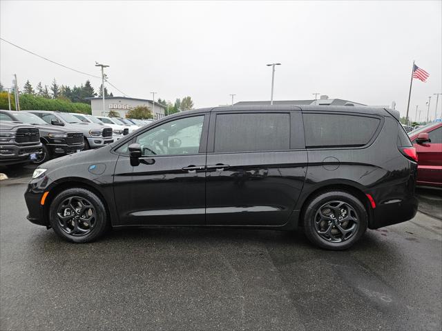 2021 Chrysler Pacifica Hybrid Limited