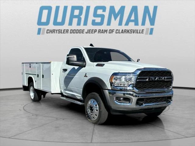 2024 RAM Ram 5500 Chassis Cab RAM 5500 TRADESMAN CHASSIS REGULAR CAB 4X4 84 CA 2024 RAM Ram 5500 Chassis Cab RAM 5500 TRADESMAN CHASSIS REGULAR CAB 4X4 84 CA