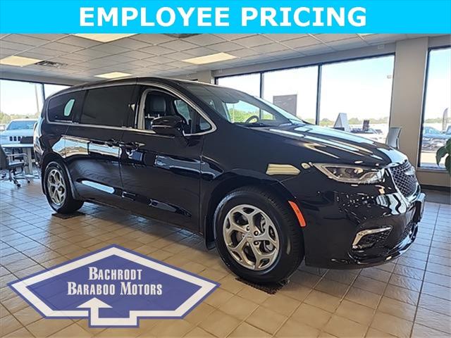 2024 Chrysler Pacifica PACIFICA LIMITED AWD