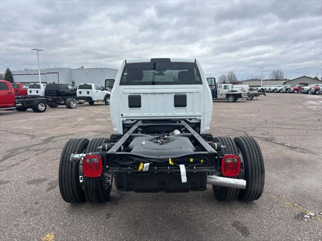 2024 Ram 4500 Chassis Tradesman/SLT