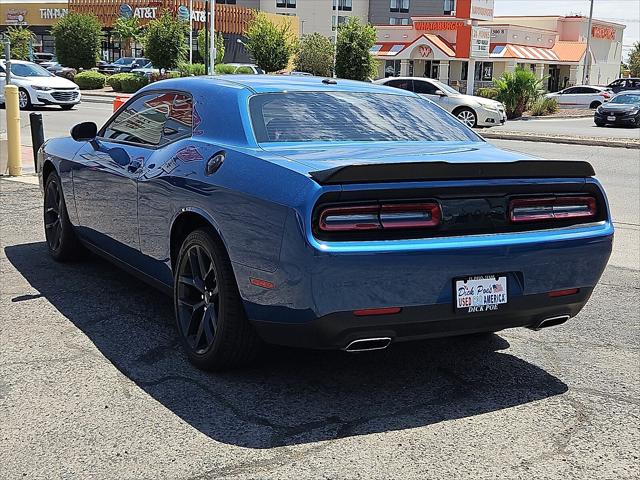 2023 Dodge Challenger SXT