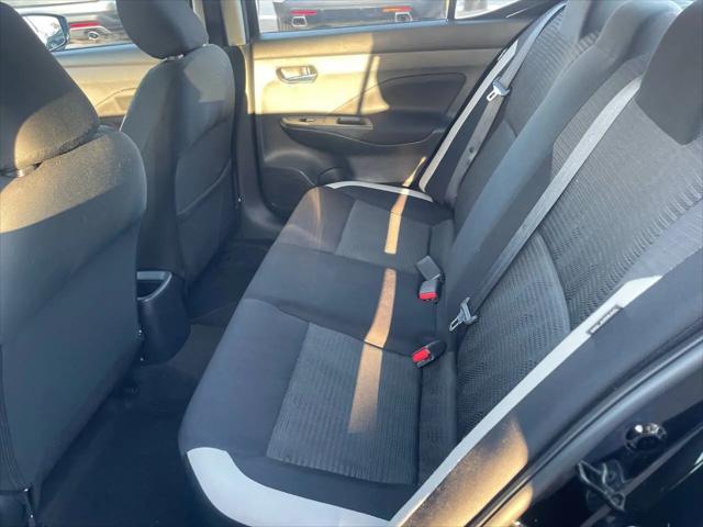 2021 Nissan Versa SV Xtronic CVT