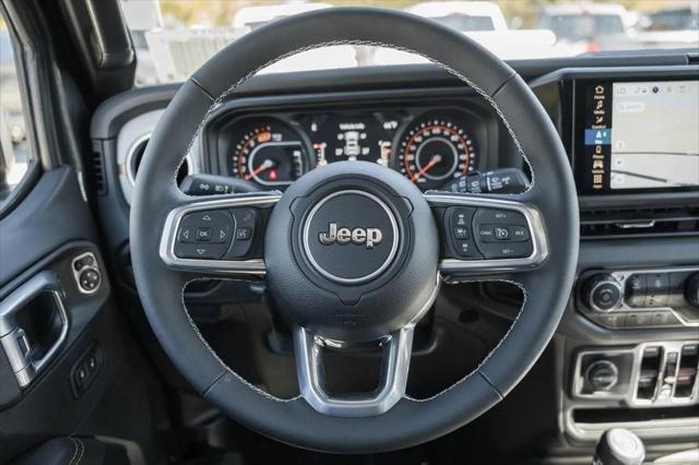 2025 Jeep Wrangler 4-Door Sahara 4x4