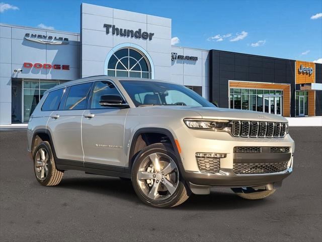 2025 Jeep Grand Cherokee GRAND CHEROKEE L LIMITED 4X2