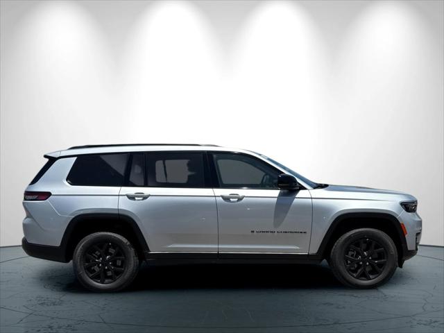 2025 Jeep Grand Cherokee GRAND CHEROKEE L ALTITUDE X 4X4