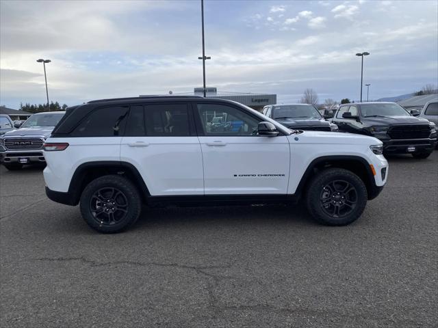 2025 Jeep Grand Cherokee 4xe GRAND CHEROKEE TRAILHAWK 4xe