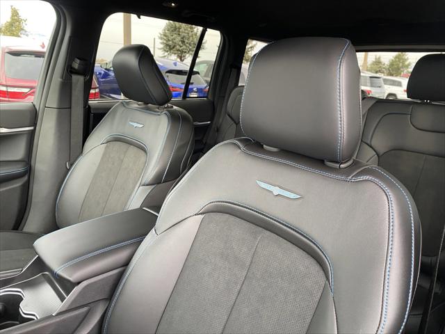 2025 Jeep Grand Cherokee Trailhawk