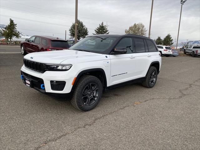 2025 Jeep Grand Cherokee Trailhawk