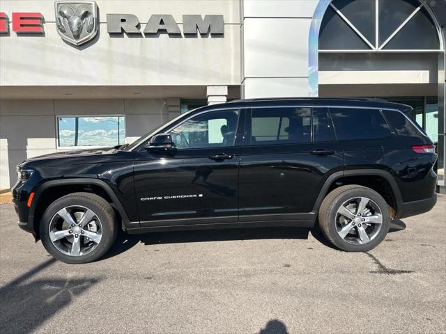 2025 Jeep Grand Cherokee GRAND CHEROKEE L LIMITED 4X2