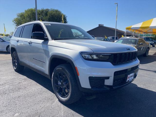 2025 Jeep Grand Cherokee GRAND CHEROKEE L ALTITUDE X 4X4