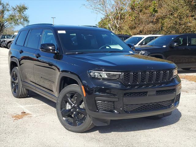 2025 Jeep Grand Cherokee GRAND CHEROKEE L ALTITUDE X 4X2