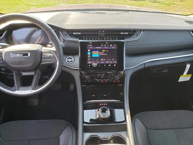 2025 Jeep Grand Cherokee GRAND CHEROKEE L ALTITUDE X 4X4