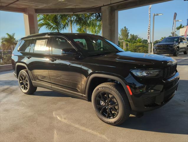 2025 Jeep Grand Cherokee GRAND CHEROKEE L ALTITUDE 4X2