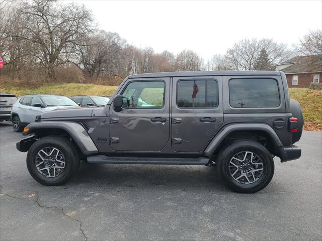 2025 Jeep Wrangler WRANGLER 4-DOOR SAHARA