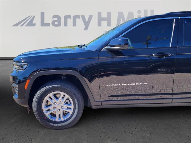 2025 Jeep Grand Cherokee GRAND CHEROKEE LAREDO 4X4