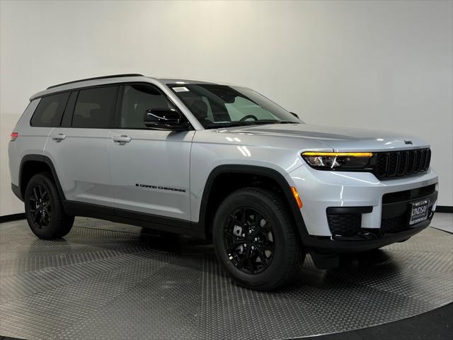 2025 Jeep Grand Cherokee GRAND CHEROKEE L ALTITUDE X 4X4