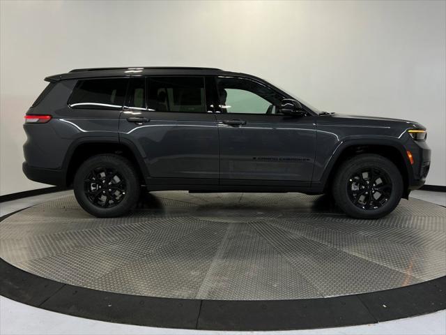 2025 Jeep Grand Cherokee GRAND CHEROKEE L ALTITUDE X 4X4