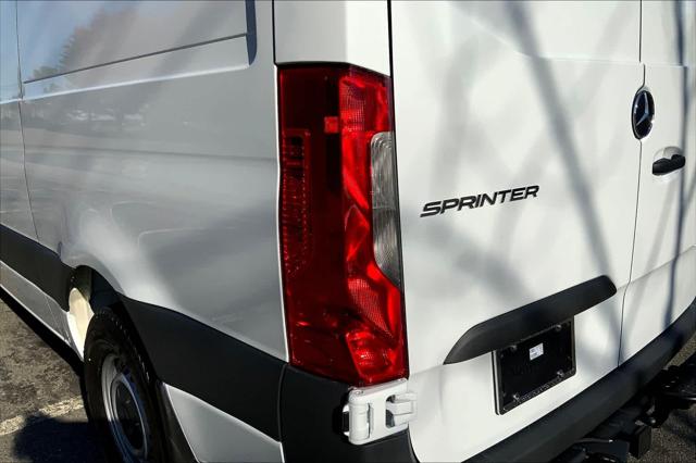 2025 Mercedes-Benz Sprinter 2500 Standard Roof 4-Cyl Diesel