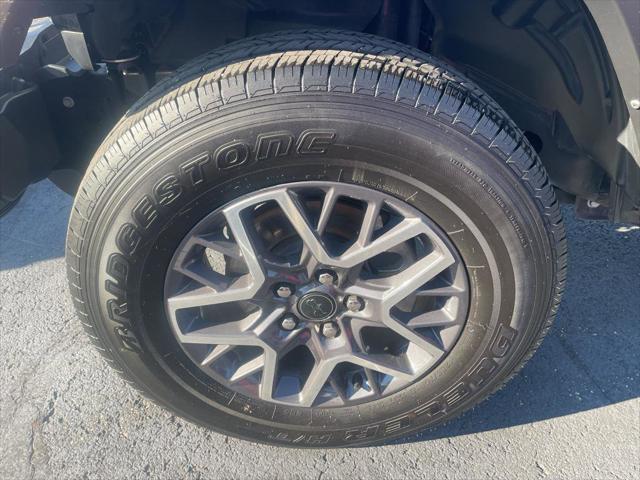 2024 Jeep Wrangler 4-Door Sahara 4x4