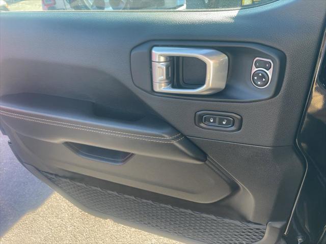 2024 Jeep Wrangler 4-Door Sahara 4x4