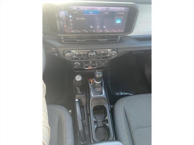 2024 Jeep Wrangler 4-Door Sahara 4x4