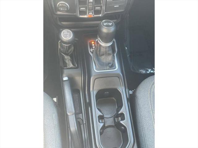 2024 Jeep Wrangler 4-Door Sahara 4x4