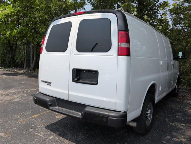 2022 Chevrolet Express Cargo RWD 2500 Regular Wheelbase WT