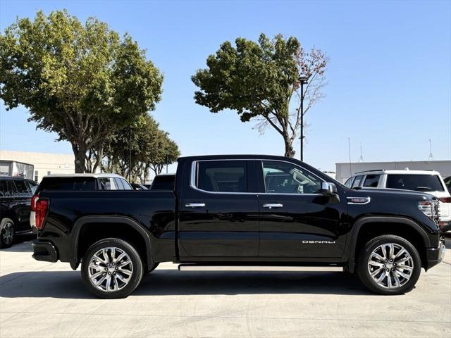 2023 GMC Sierra 1500 4WD Crew Cab Short Box Denali