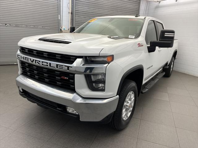 2022 Chevrolet Silverado 3500HD 4WD Crew Cab Standard Bed LT