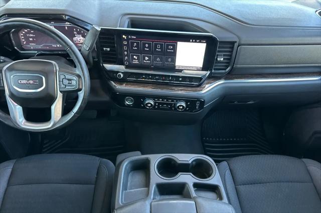 2024 GMC Sierra 1500 4WD Crew Cab Short Box Elevation with 3SB