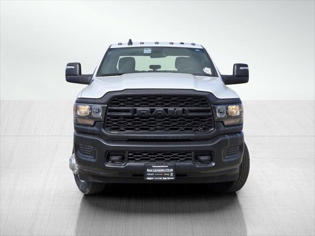 2024 RAM Ram 3500 RAM 3500 TRADESMAN CREW CAB 4X4 8 BOX