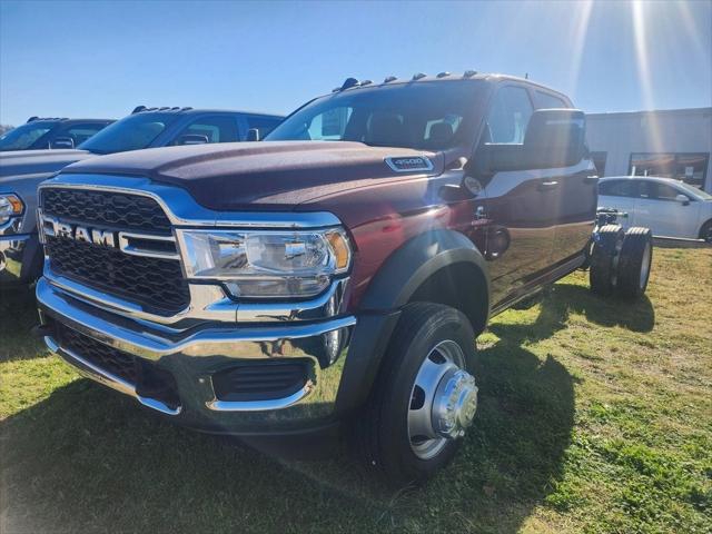 2024 RAM Ram 4500 Chassis Cab RAM 4500 TRADESMAN CHASSIS CREW CAB 4X4 60 CA