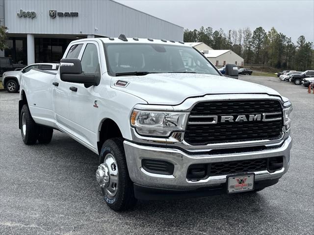 2024 RAM Ram 3500 RAM 3500 TRADESMAN CREW CAB 4X4 8 BOX