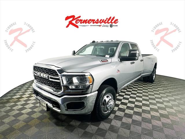 2024 RAM Ram 3500 RAM 3500 TRADESMAN CREW CAB 4X2 8 BOX