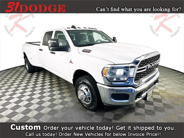 2024 RAM Ram 3500 RAM 3500 TRADESMAN CREW CAB 4X2 8 BOX