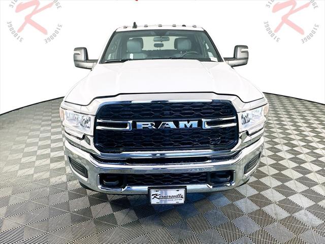 2024 RAM Ram 3500 RAM 3500 TRADESMAN CREW CAB 4X2 8 BOX