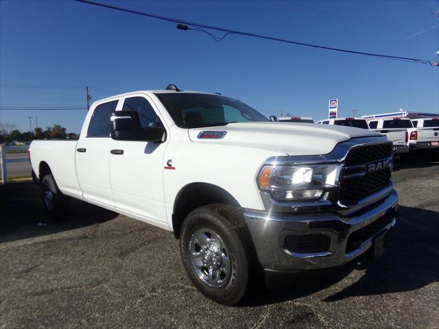 2024 RAM Ram 3500 RAM 3500 TRADESMAN CREW CAB 4X4 8 BOX